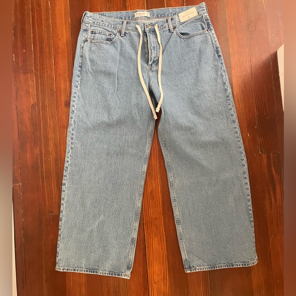 Low Rise Ultra Loose Jeans with Drawstring